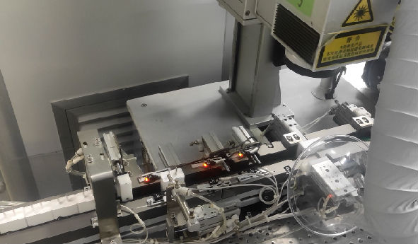 電源適配器 電源適配器